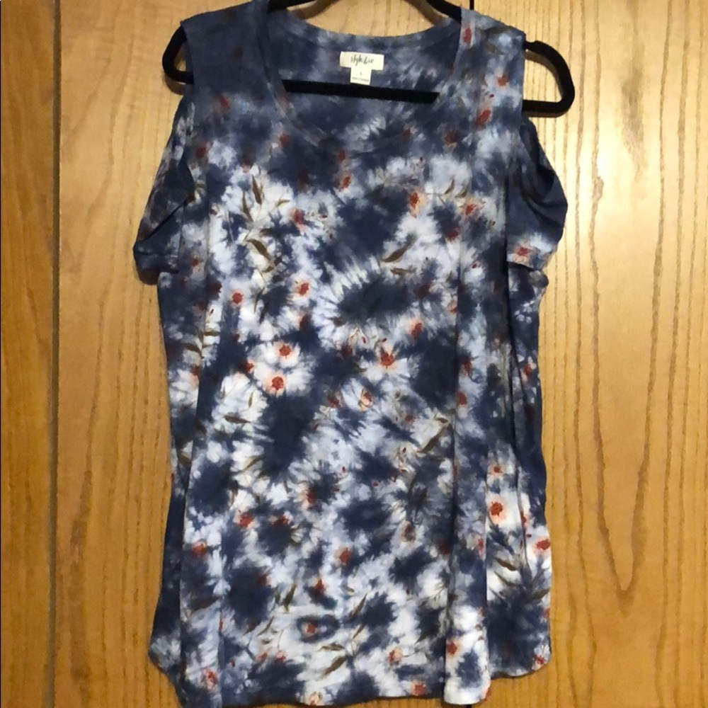 Cold shoulder floral shirt